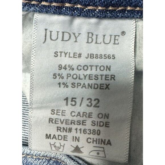 Judy Blue Women's Slim Fit Rhinestone Distressed Jeans - Size 15 (32x27.5) - Picture 9 of 9